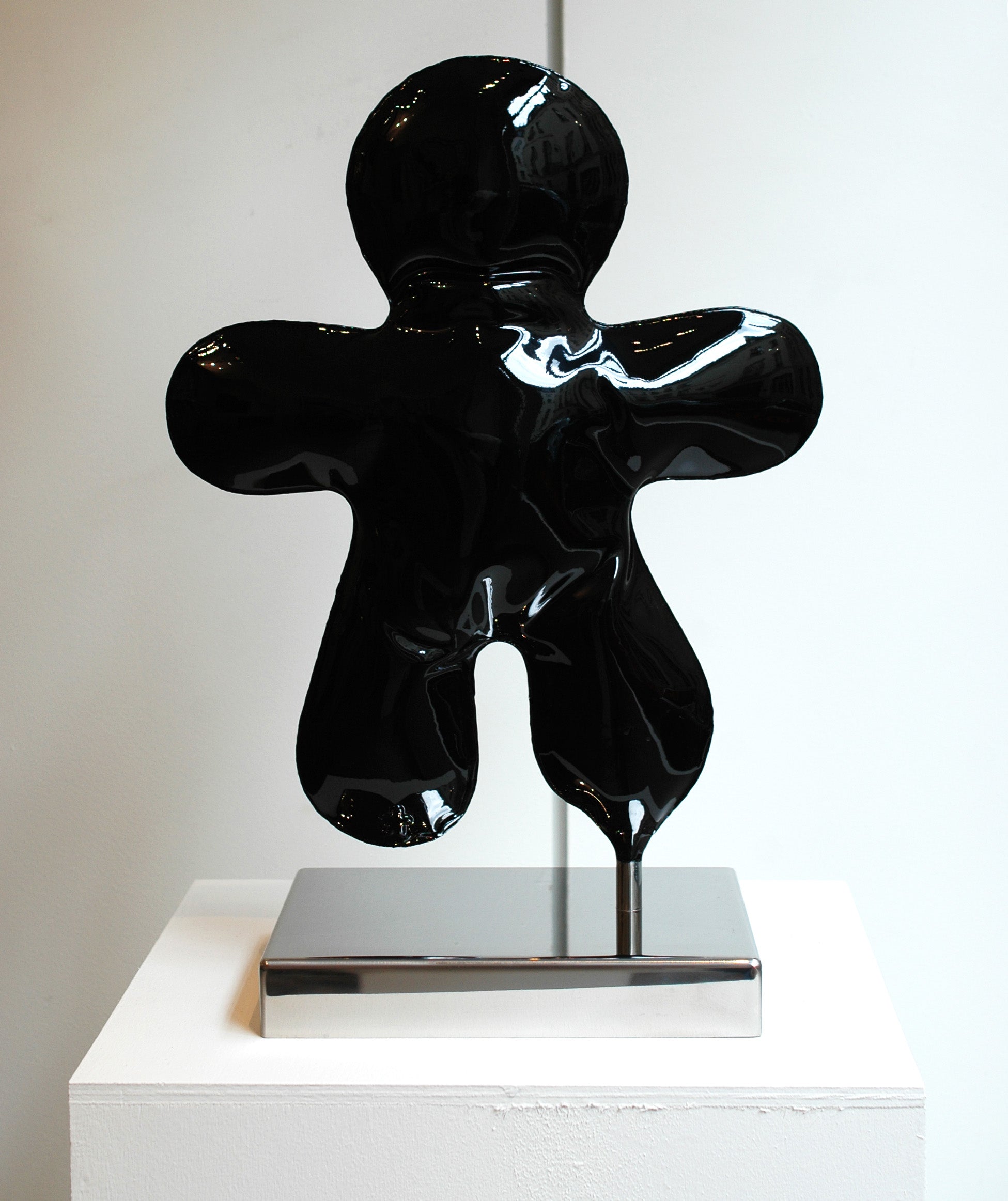 Petit Bonhomme Noir Brillant (F1), 2025